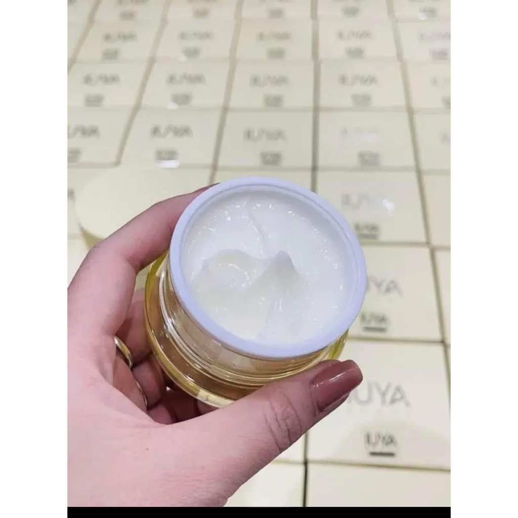 Kem Dưỡng Trắng Da 𝐈𝐔𝐘𝐀 𝐒𝐞𝐨𝐮𝐥 𝐋𝐮𝐦𝐢𝐧𝐨𝐮𝐬 𝐏𝐫𝐢𝐦𝐞𝐫𝐨𝐬𝐞 𝐕𝐢𝐭𝐚𝐥 𝐂𝐫𝐞𝐚𝐦