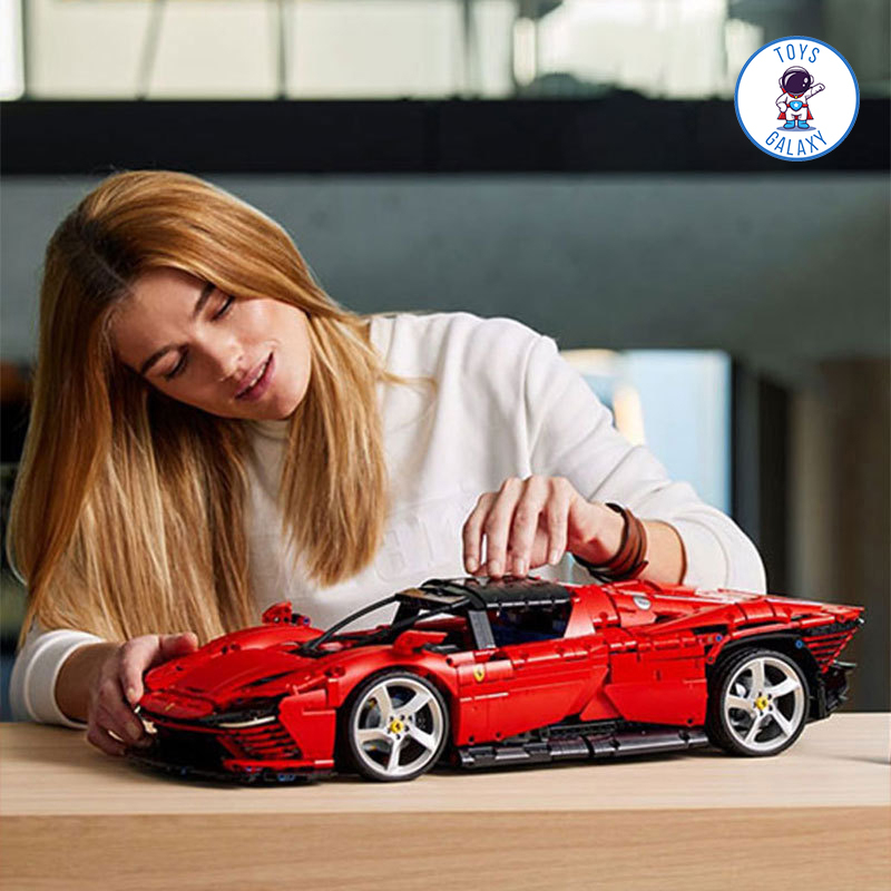 Đồ Chơi Lắp Ráp Mô Hình Điều Khiển Từ Xa RC Siêu Xe Ferrari Daytona SP3 Red / Lamborghini Tỉ Lệ 1:8 Với 3778 PCS