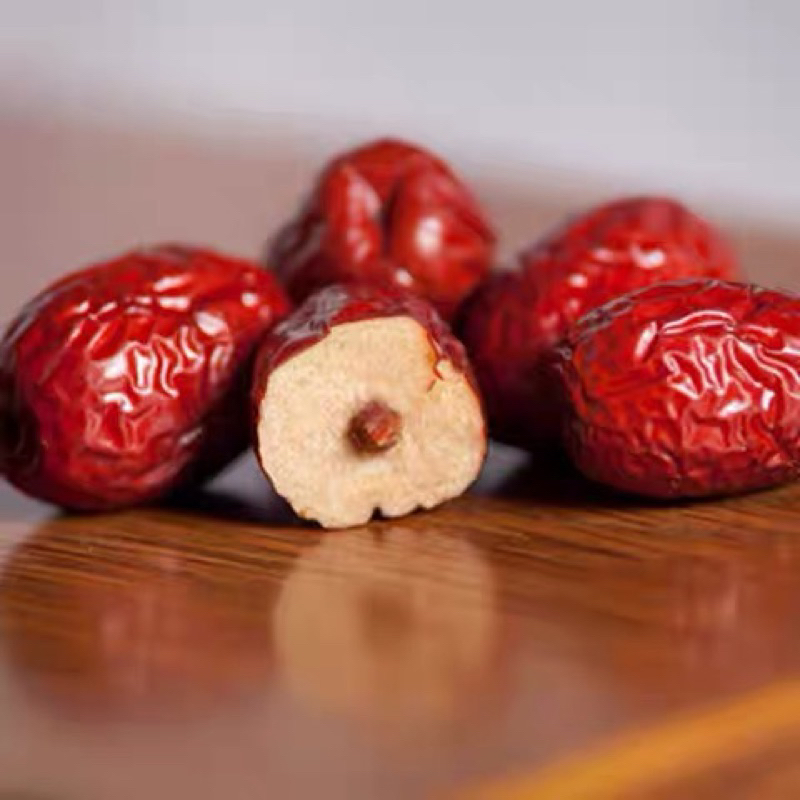 Táo đỏ tân cương 500g