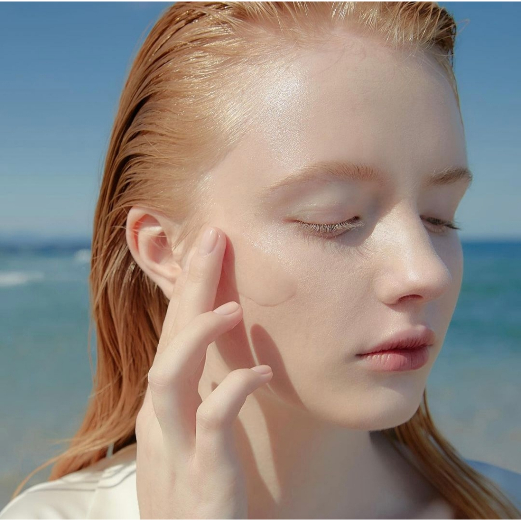 Tinh chất Skin1004 Madagascar Centella Hyalu-Cica Blue Serum 50ml