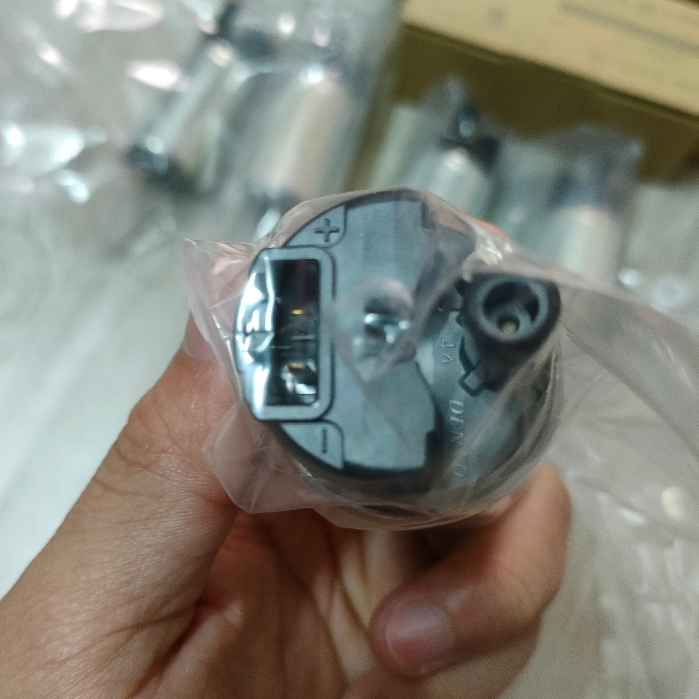 Mô tơ  Bơm xăng xe Mazda 3 2015-2020, Mazda 6 2014-2020, Mazda Cx5 2014-2023 chính hãng PEY313350