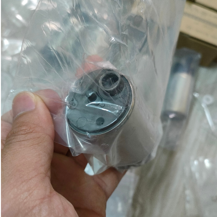 Mô tơ  Bơm xăng xe Mazda 3 2015-2020, Mazda 6 2014-2020, Mazda Cx5 2014-2023 chính hãng PEY313350