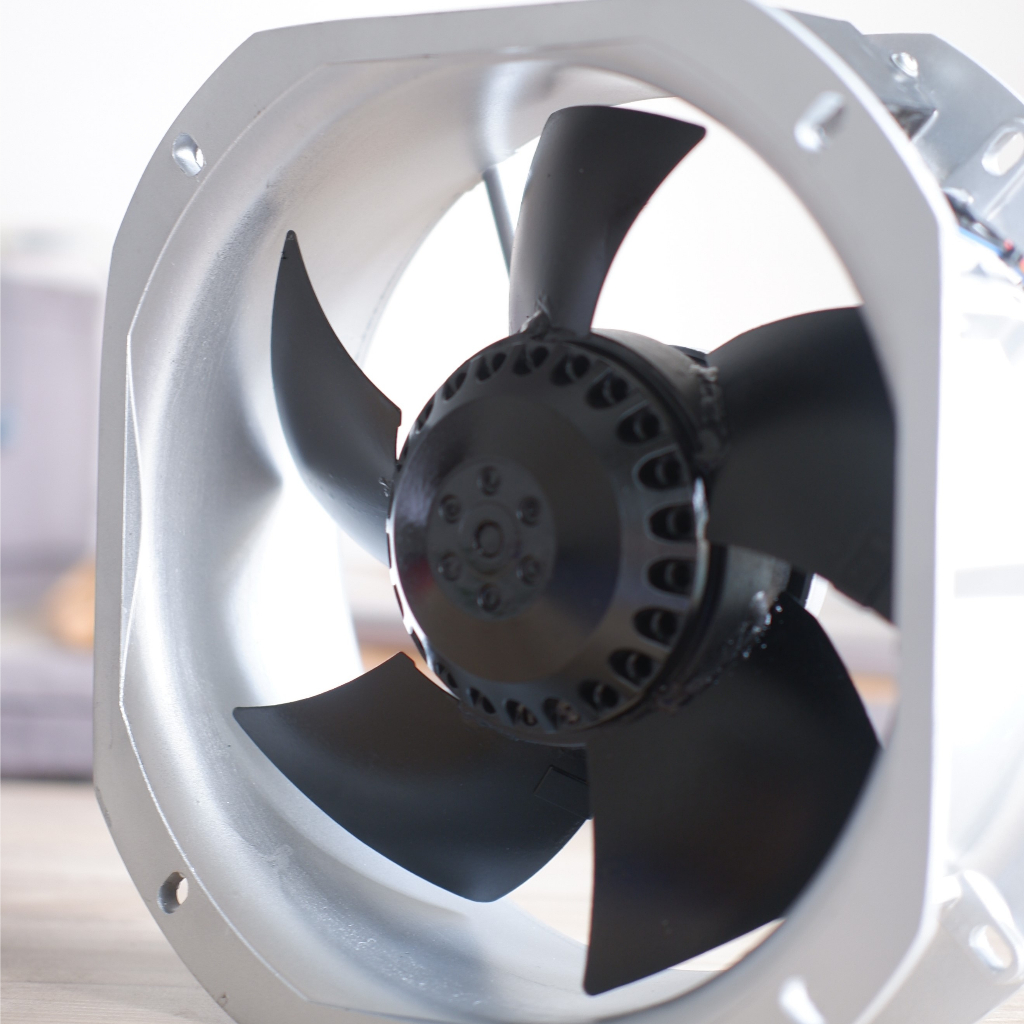 Quạt hút công nghiệp Centaur AC220V 20CM