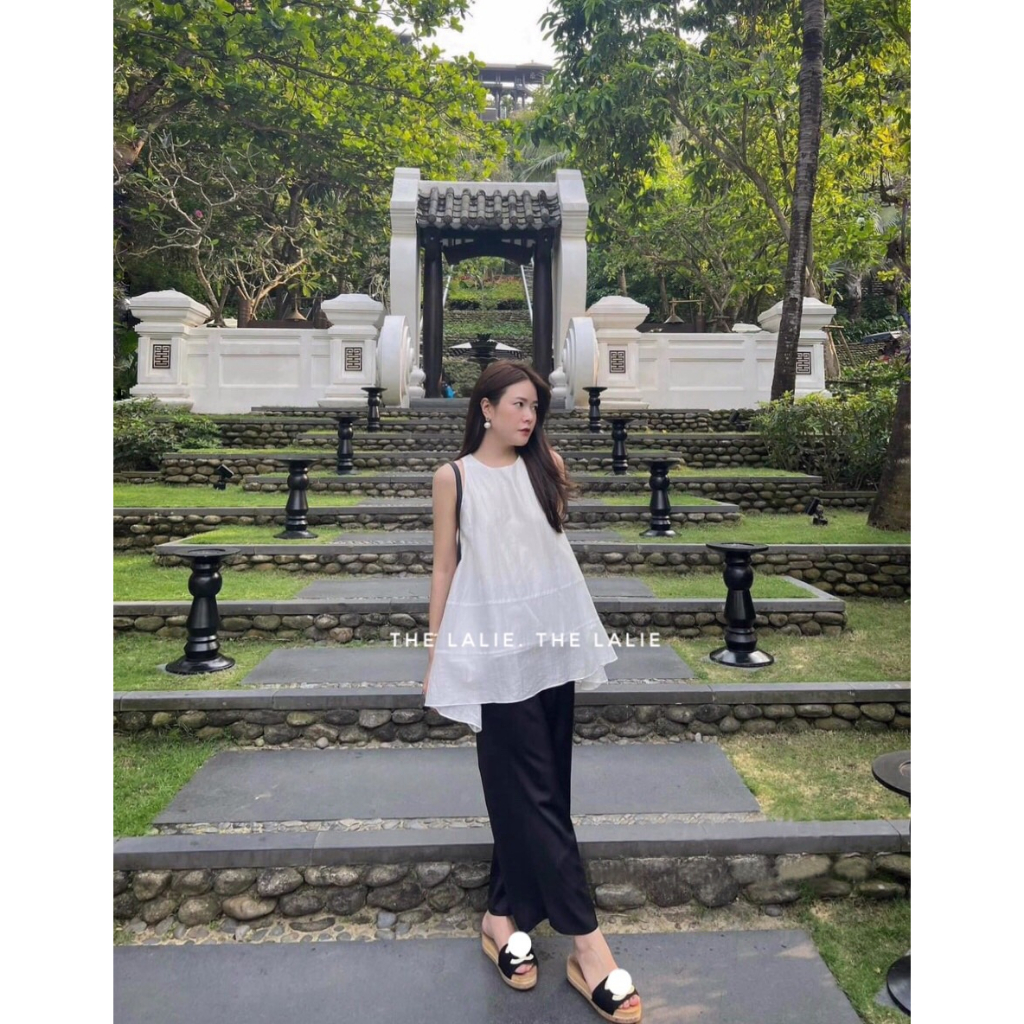 Set bộ áo sát nách tơ hàn kèm quần chun lụa co dãn thoải mái đi biển, đi du lịch by the lalie