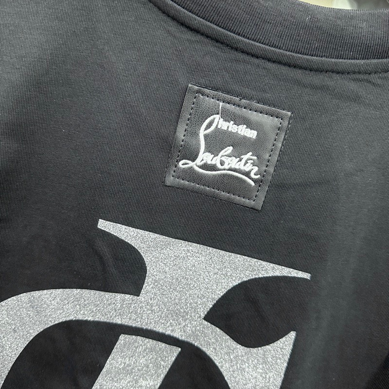 Áo Thun Louboutin In Nhũ Kim Tuyến Form Rộng Tay Lỡ , Áo Phông Christian Louboutin Vải Cotton 100% | BigBuy360 - bigbuy360.vn