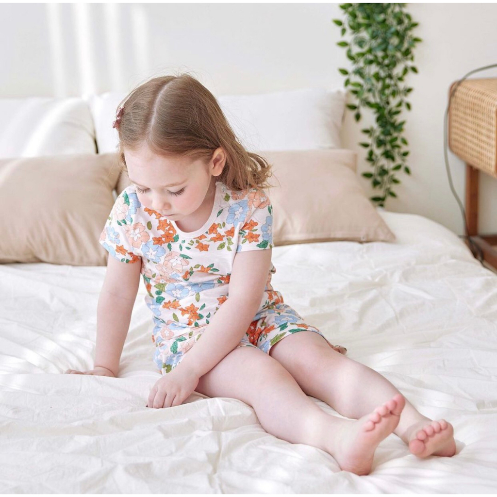 Bộ cotton organic họa tiết hoa đáng yêu cho bé gái 33765