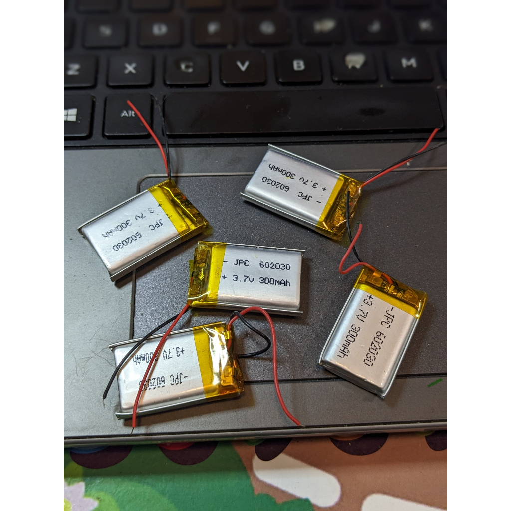 Pin lithium polymer 3.7V 602030 300mah Dock sạc hộp sạc tai nghe Bluetooth Loa Bluetooth