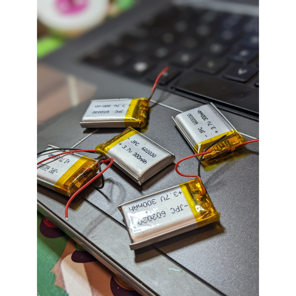 Pin lithium polymer 3.7V 602030 300mah Dock sạc hộp sạc tai nghe Bluetooth Loa Bluetooth