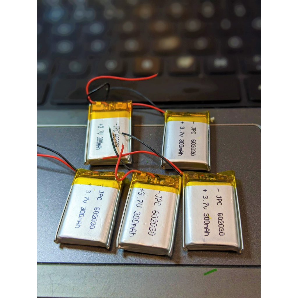 Pin lithium polymer 3.7V 602030 300mah Dock sạc hộp sạc tai nghe Bluetooth Loa Bluetooth