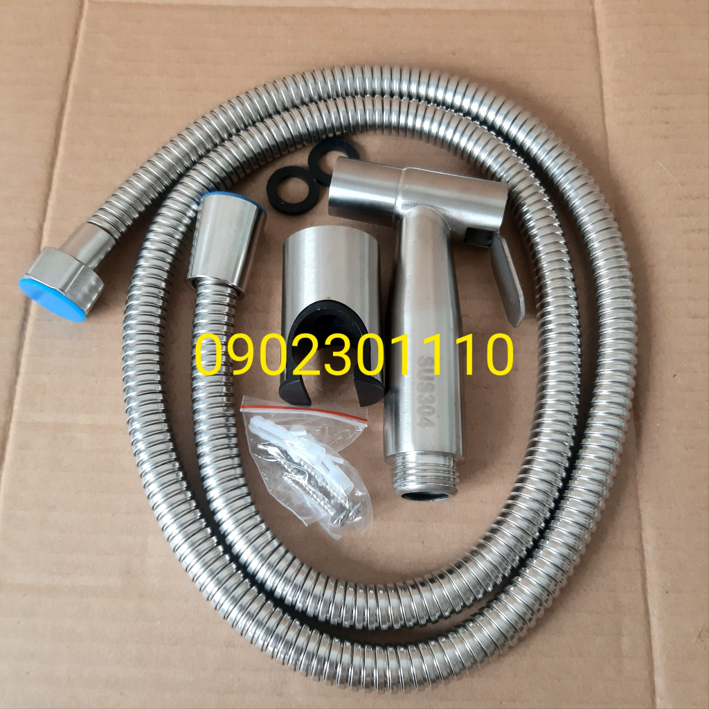 Trọn bộ vòi xịt vệ sinh inox304 nước mạnh, dây cấp vỏ thân inox304, gác cài, ốc vít, tắc kê nhựa