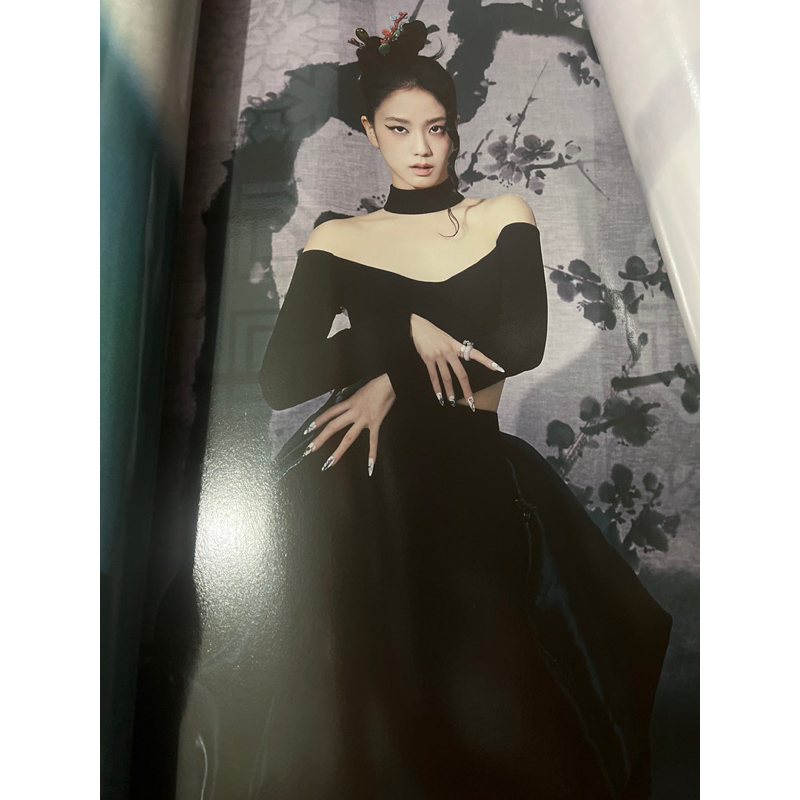 POSTER JISOO ALBUM ME