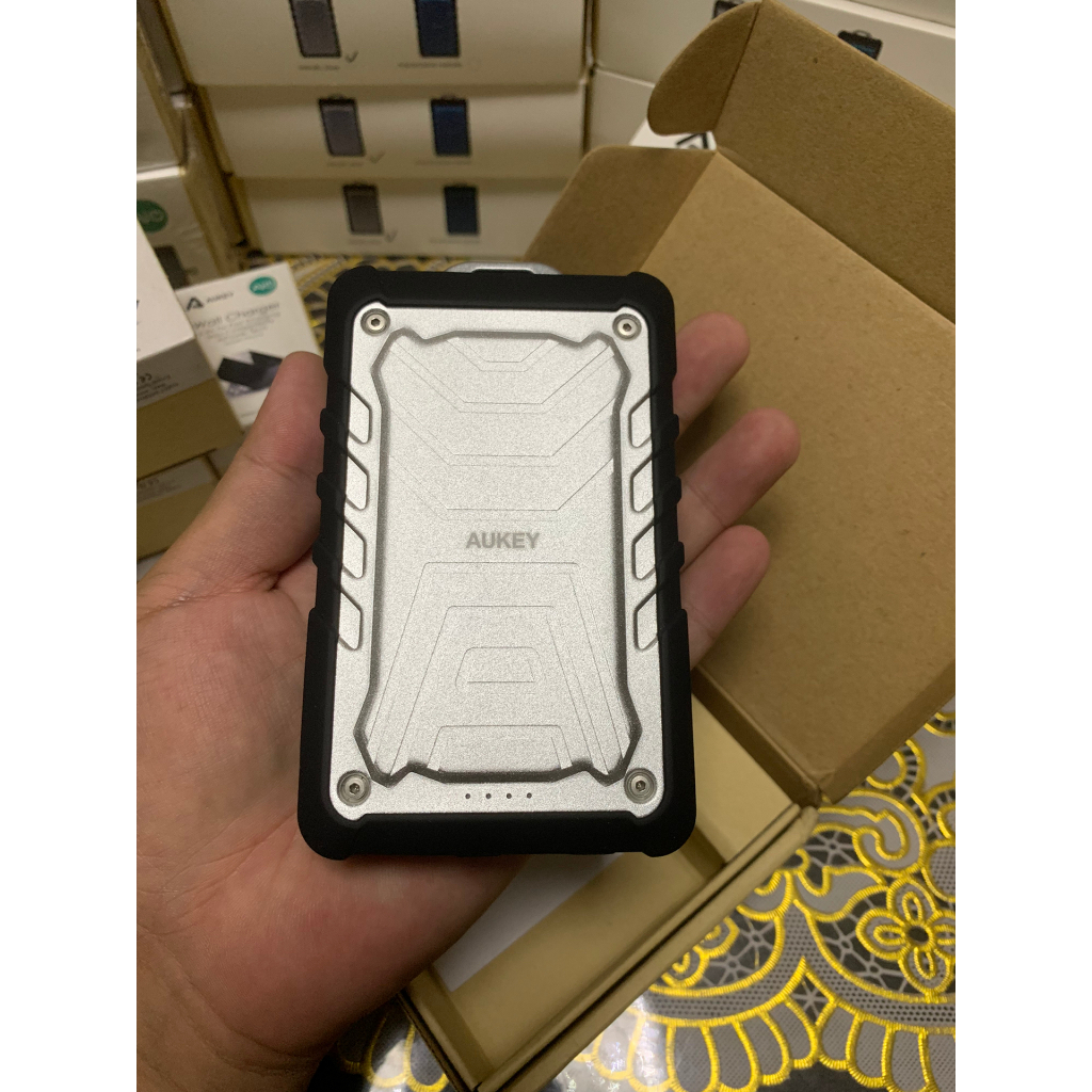 Sạc dự phòng AUKEY dung lượng 7500mAh