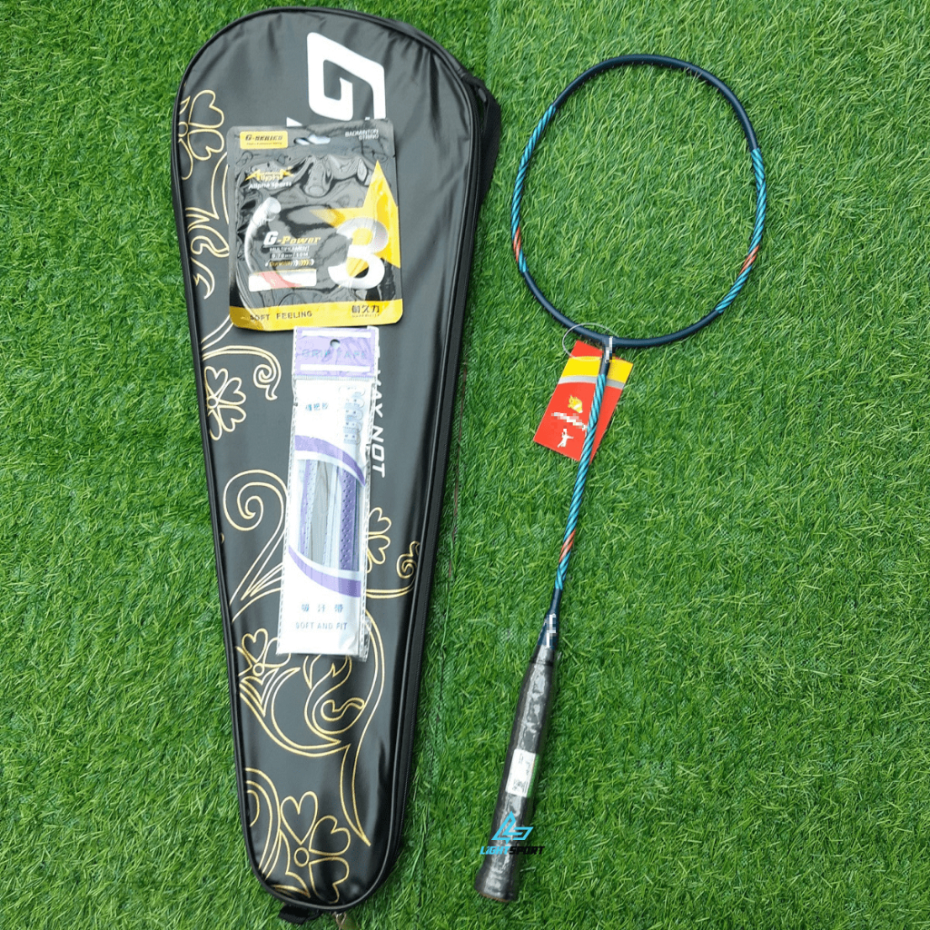 Vợt cầu lông Guangyu khung carbon 4u màu xanh (Tặng 1 lần căng dây và quấn cán)