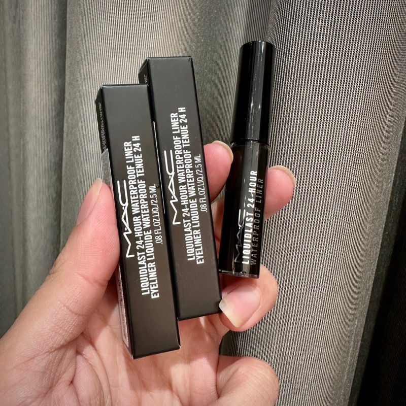 Kẻ Mắt Nước Lâu Trôi MAC Liquidlast 24-hour Waterproof Liner 2.5ml