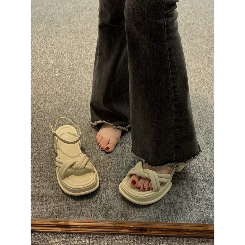 Sandal ulzzang đan dây