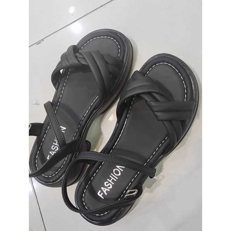 Sandal ulzzang đan dây