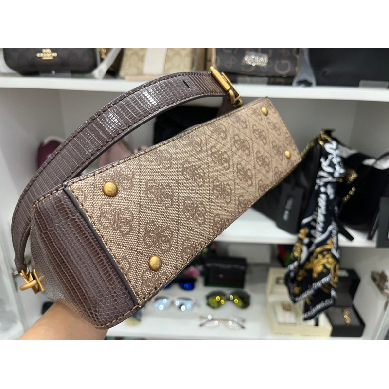 Túi đeo vai Guess Ginevra Logo Elite Shoulder Bag - màu nâu HÀNG CHÍNH HÃNG