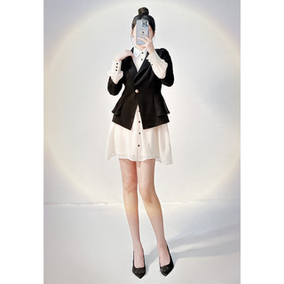 Vest đen tay lỡ xếp li 1 nút