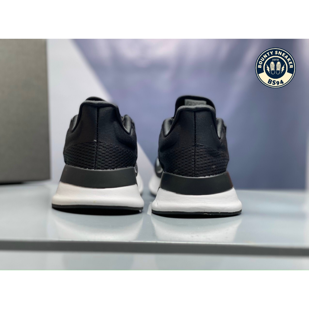 Giày Thể Thao Adidas XPLR 2022