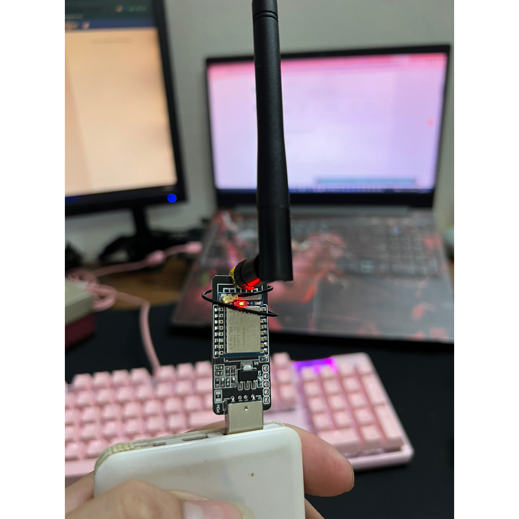 Kít Ngắt Wifi 2.4ghz  tặng kèm antent