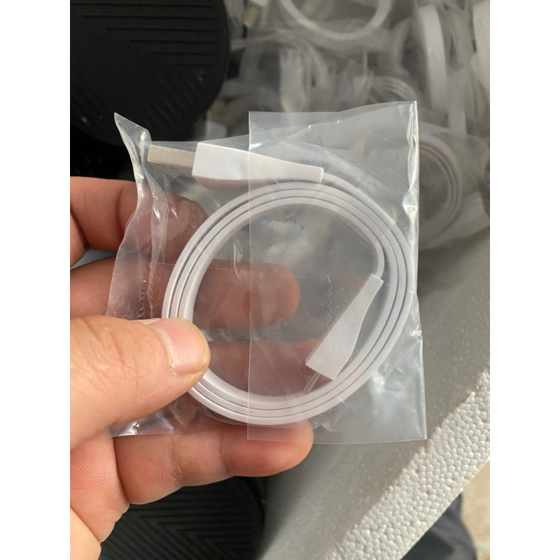 Đế sạc không dây kèm dây sạc nhanh 10w