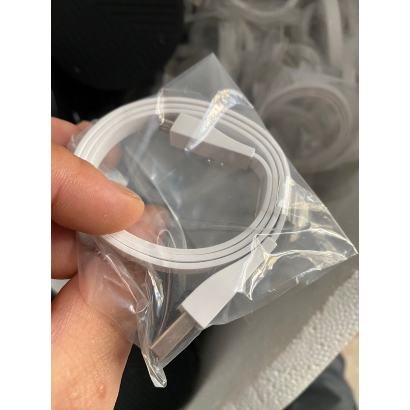 Đế sạc không dây kèm dây sạc nhanh 10w