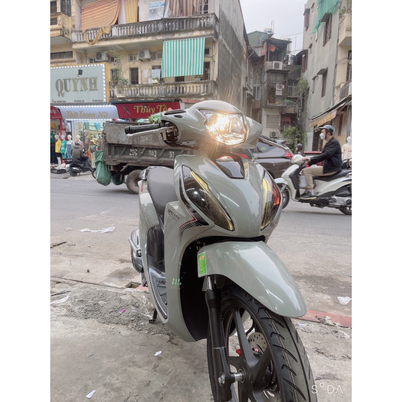 Decal màu đen khói 3 lớp cao cấp, Decal dán xe máy ô tô
