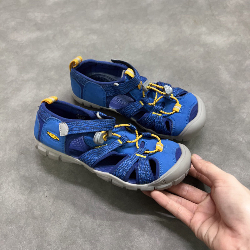 Sandal keen rọ bé trai xanh