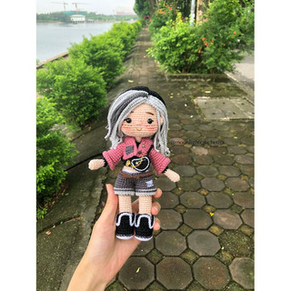 Búp bê Mon Doll
