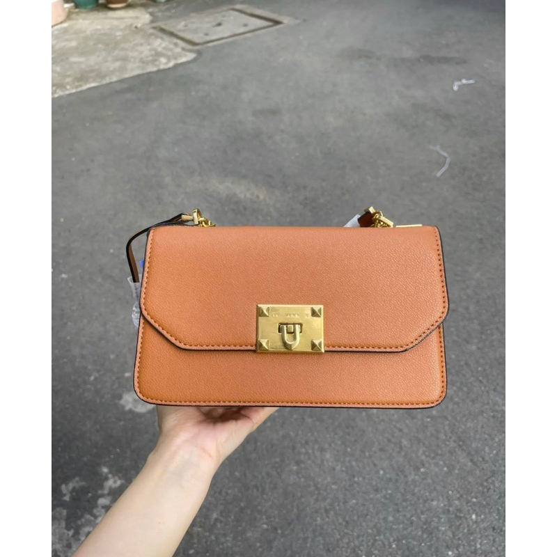 Túi ck hàng tuồn kho chuẩn store