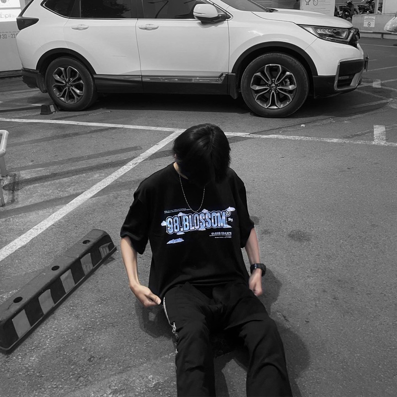 Áo Thun Tay Lỡ Form Rộng Unisex  "Cloud Escape" Black,100% Cotton - Local Brand