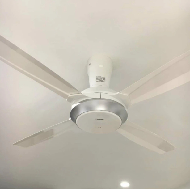 Quạt trần 4 cánh Panasonic F-56XPG - hàng chính hãng