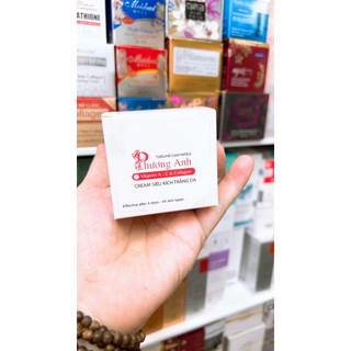Kem trắng da mặt Vitamin A - E & Collagen R