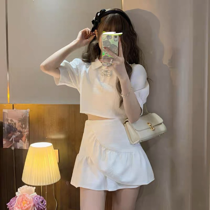 Set váy nữ đi chơi, Set áo croptop phối chân váy tiểu thư chất dạ mỏng thời trang CHOUCHOU