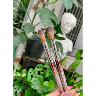 Cọ đắp bột Hồng tím- Ngọc Hà Phan