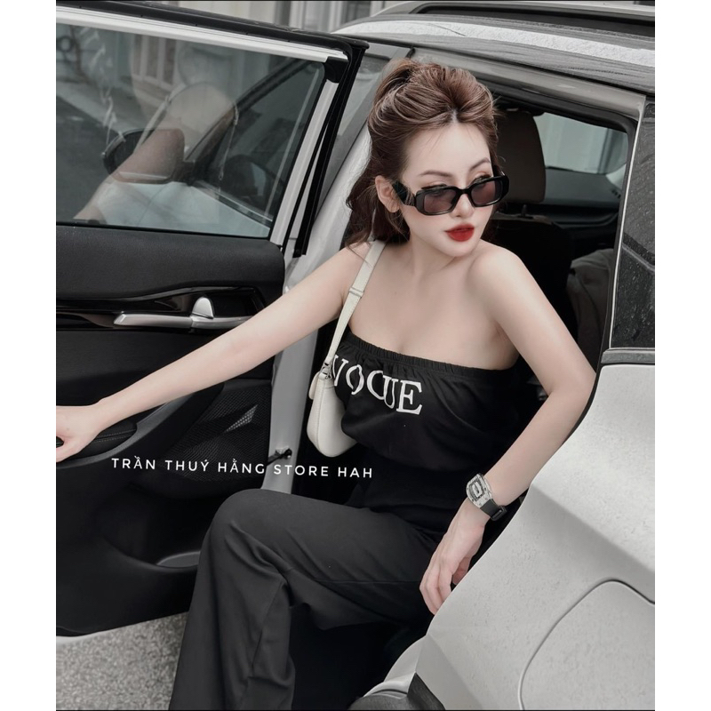 Jum nữ áo bra họa tiết chữ phối quần ống rộng với 2 tone màu