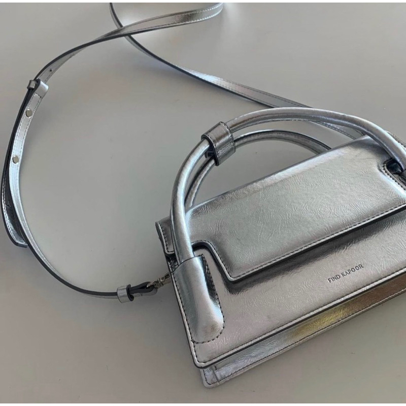 Túi Find Kapoor Wedge size 22 Sliver