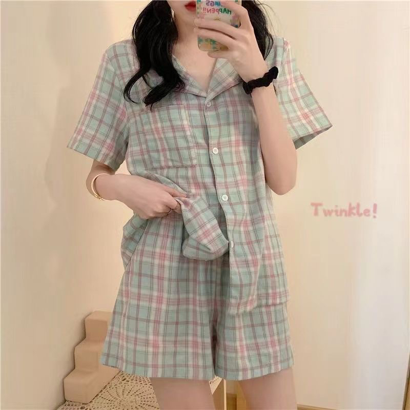 bộ pyjama mùa hè áo cùng quần sooc ngắn kẻ caro hàn quốc trẻ trung năng động mặc trong ngoài nhà