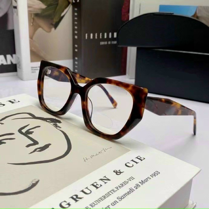 Kính cận nam nữ mắt xếch PD Mai Phương Bùi