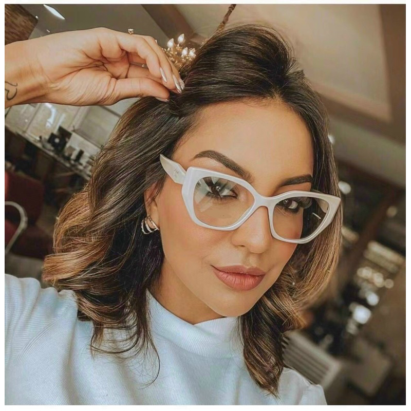 Kính cận nam nữ mắt xếch PD Mai Phương Bùi