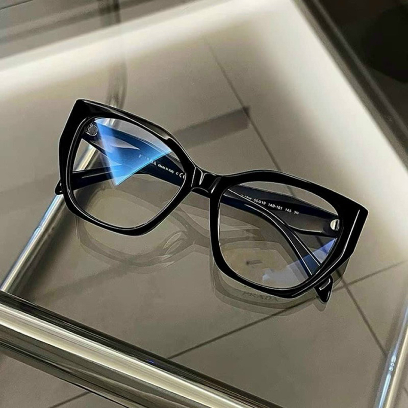 Kính cận nam nữ mắt xếch PD Mai Phương Bùi