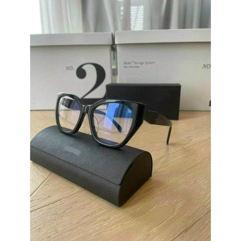 Kính cận nam nữ mắt xếch PD Mai Phương Bùi