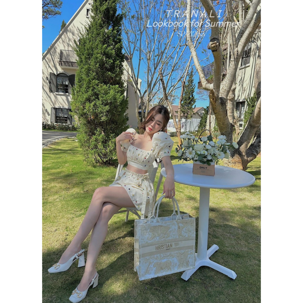 Áo cổ vuông + Quần short thắt nơ siêu xinh, Chất đũi hoa mềm mại, Thiết kế tiểu thư năng động Kim Anh Shop