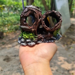 Trang trí bể cá mô hình thùng gỗ mục