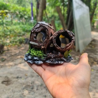 trang trí bể cá mô hình thùng gỗ mục
