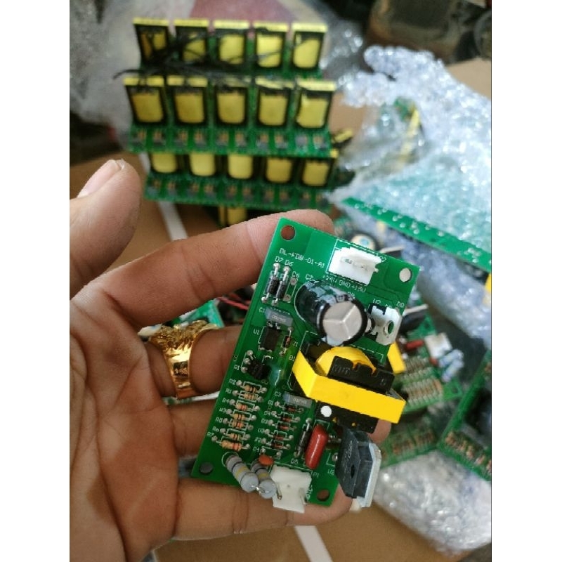 Bo nguồn +24+15
