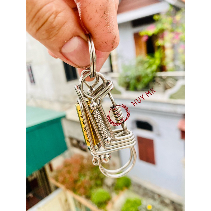 Móc khoá thủ công trụ thần chú MAY MẮN