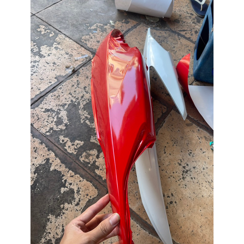 Decal màu đỏ cờ cao cấp, Decal dán xe máy ô tô