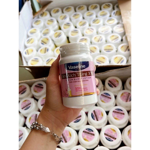 Siêu kích trắng Vaseline X10 250g