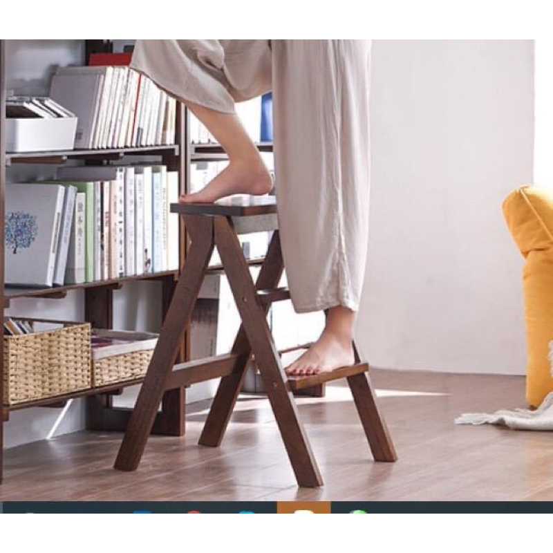 Ghế gấp đa năng, ngồi nấu ăn, lấy đồ trên cao, thắp hương, gỗ hương đỏ cao cấp, cao 63cm
